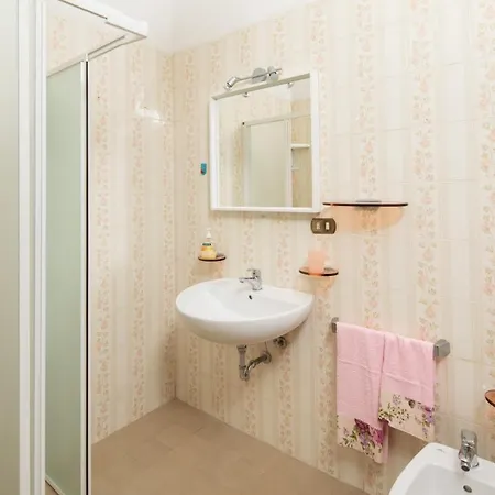 Exclusive 1970s With Pool And Garden By Vacavilla Villa Montefalcone (Pisa)