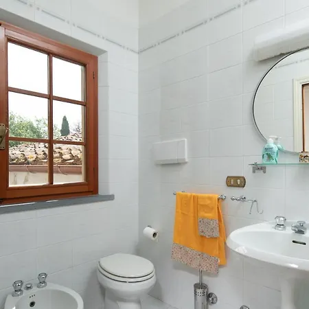 Villa Exclusive 1970s With Pool And Garden By Vacavilla