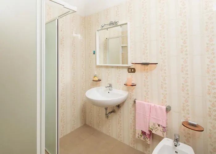 Exclusive 1970s With Pool And Garden By Vacavilla Villa Montefalcone (Pisa)